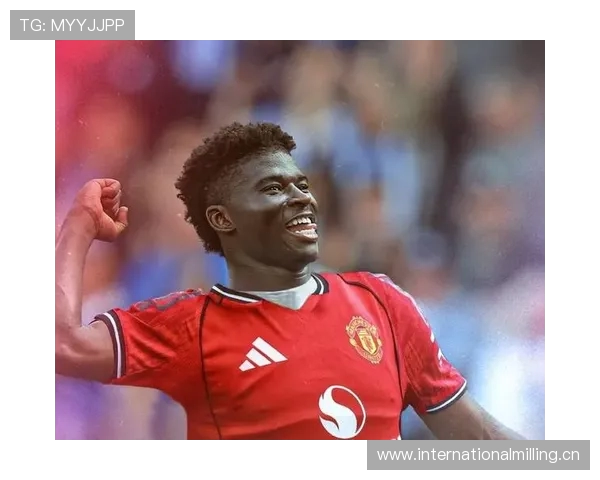 布莱顿主帅透露巴莱巴状态下滑受曼联转会传闻影响过大 布莱顿主帅透露巴莱巴状态下滑受曼联转会传闻影响过大